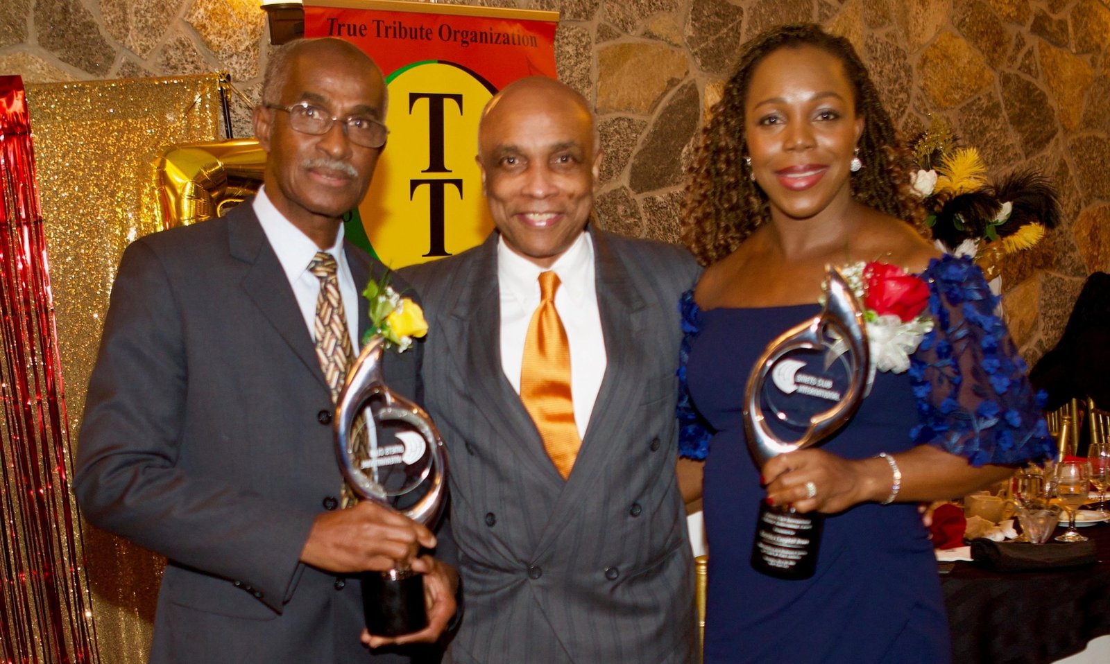 Olympians Donald Quarrie and Veronica Campbell Brown presented with Lifetime Achievement Awards at the Comets Club International Awards Gala in Queens, NY…. Jamaica Olympic Association President Christopher Samuda delivers Keynote Address