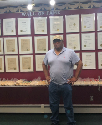 SPECIAL VISITOR DALE BROWN TO THE HALL