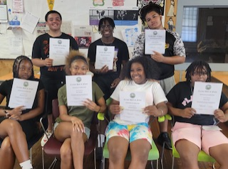 STUDENTS IN HARTFORD, COMPLETE MINDFULNESS TRAINING